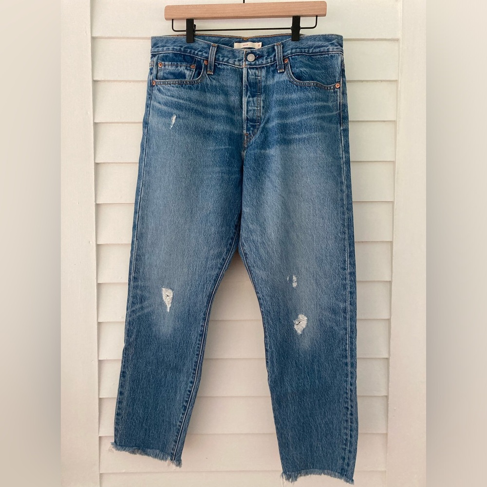 Levi’s | Wedgie Straight High-Rise Jeans Size 32 NWOT